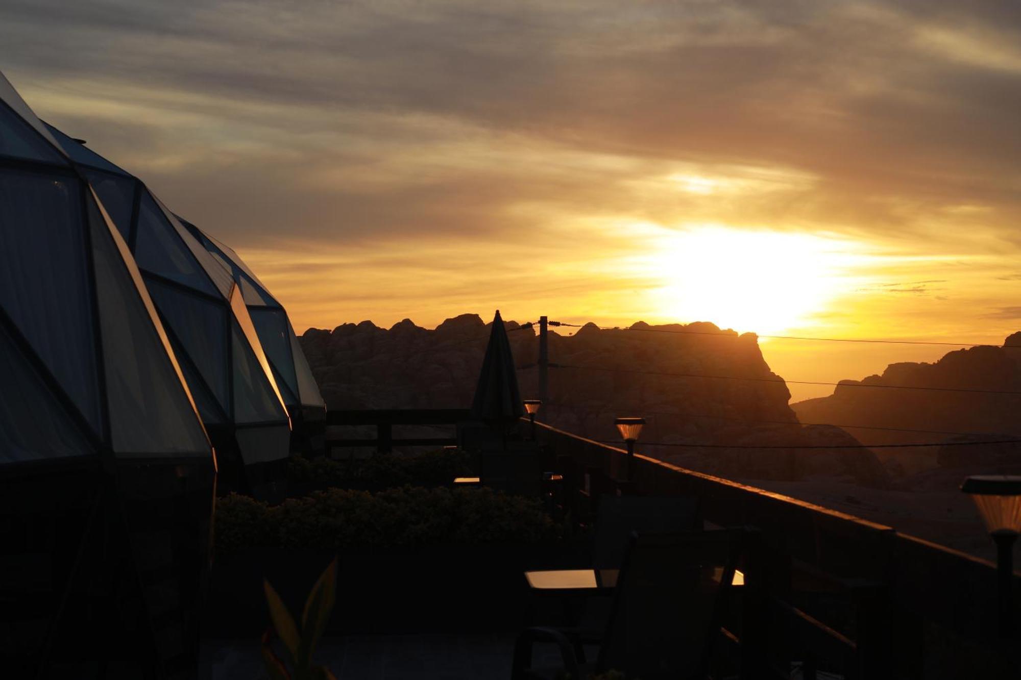 Petra Seasons Luxury Resort Al Hayy Exterior foto